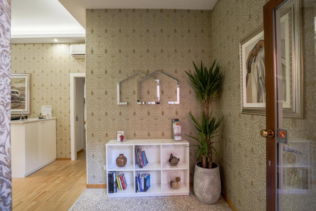 Monza City Rooms & Studios المظهر الخارجي الصورة