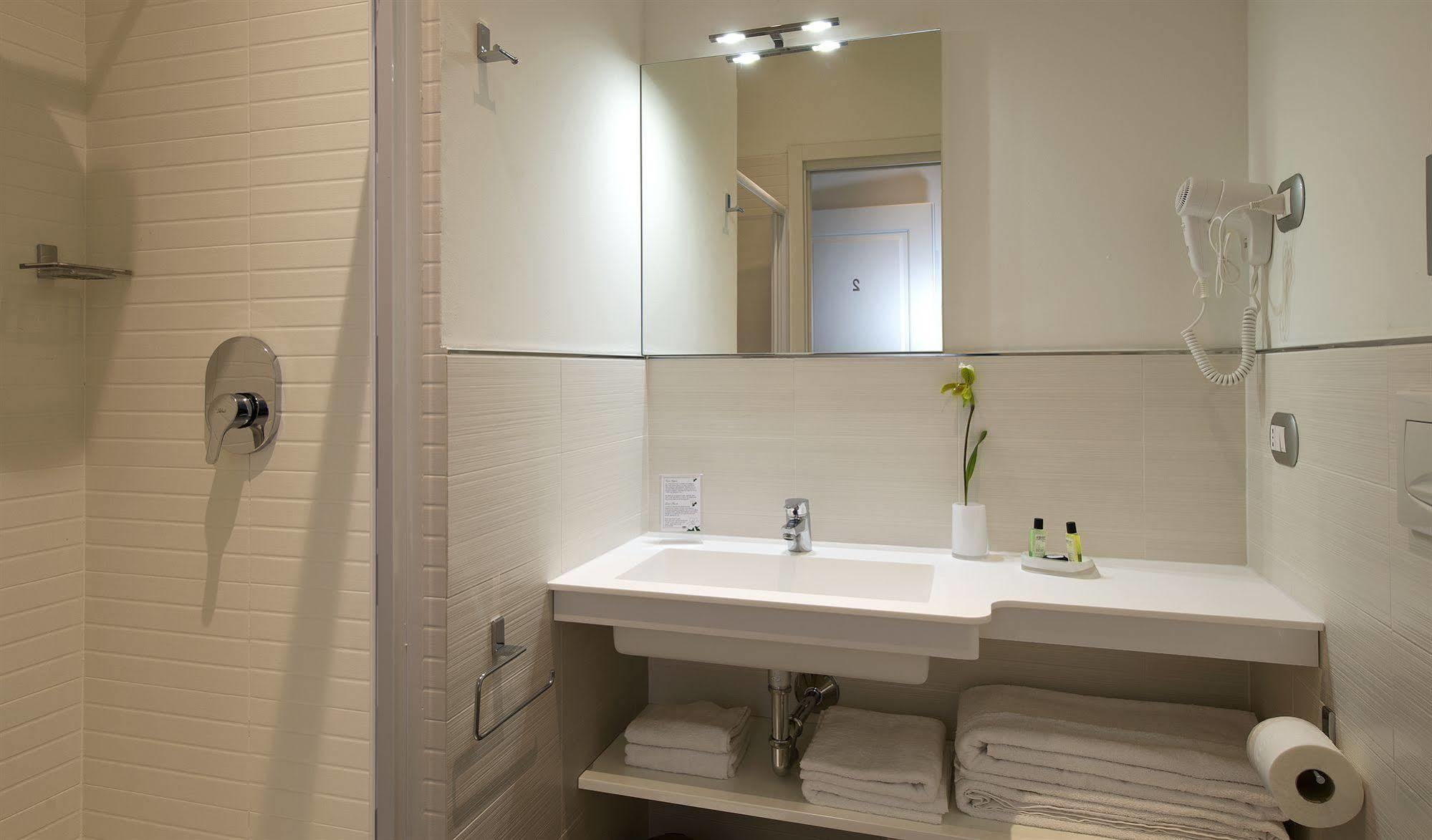 Monza City Rooms & Studios المظهر الخارجي الصورة